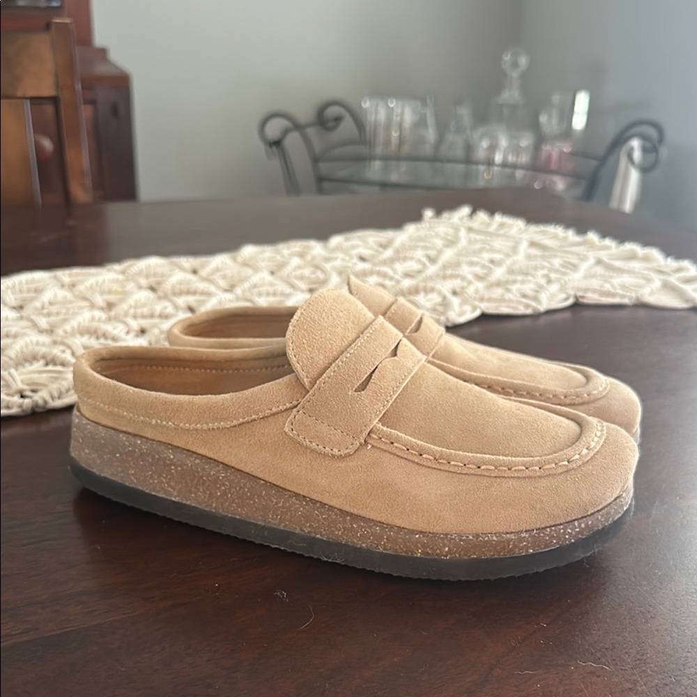 White Mountain Brinlee Clogs